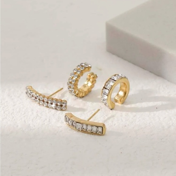Jewelry - Gold 4/$25 4pc Bar Rhinestone earrings with ear cuffs